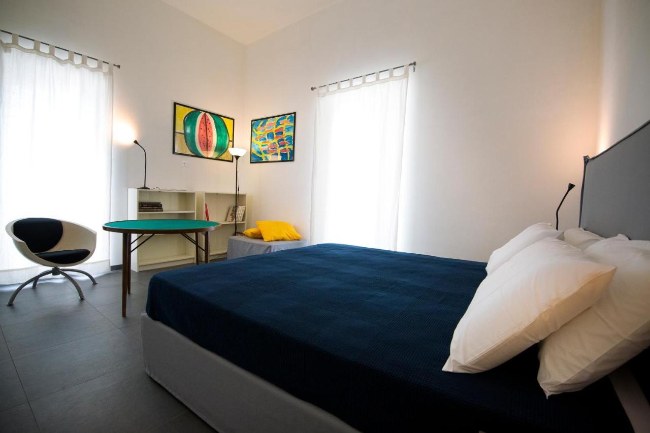 Bric A Brac Eclectic Rooms 우기아노 라 치에사 외부 사진