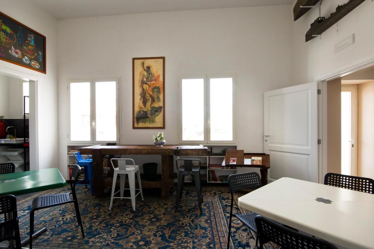 Bric A Brac Eclectic Rooms 우기아노 라 치에사 외부 사진